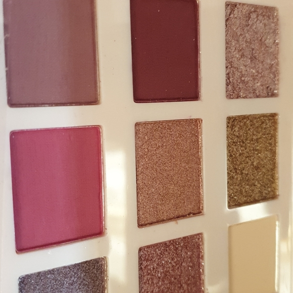 New Ciate London the editor pallete - Picture 3 of 3